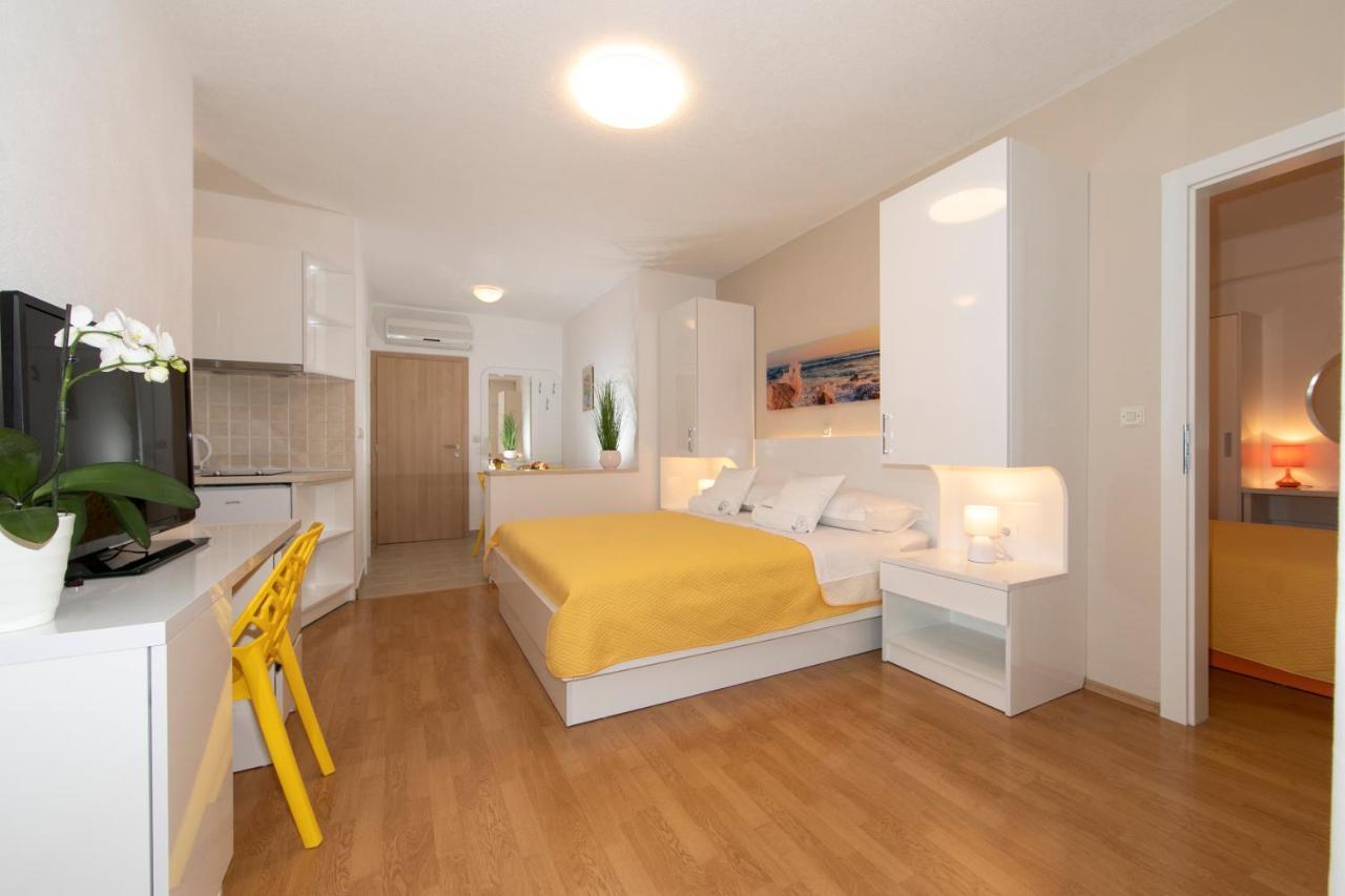 Apartments Milana 2 Tučepi Екстериор снимка