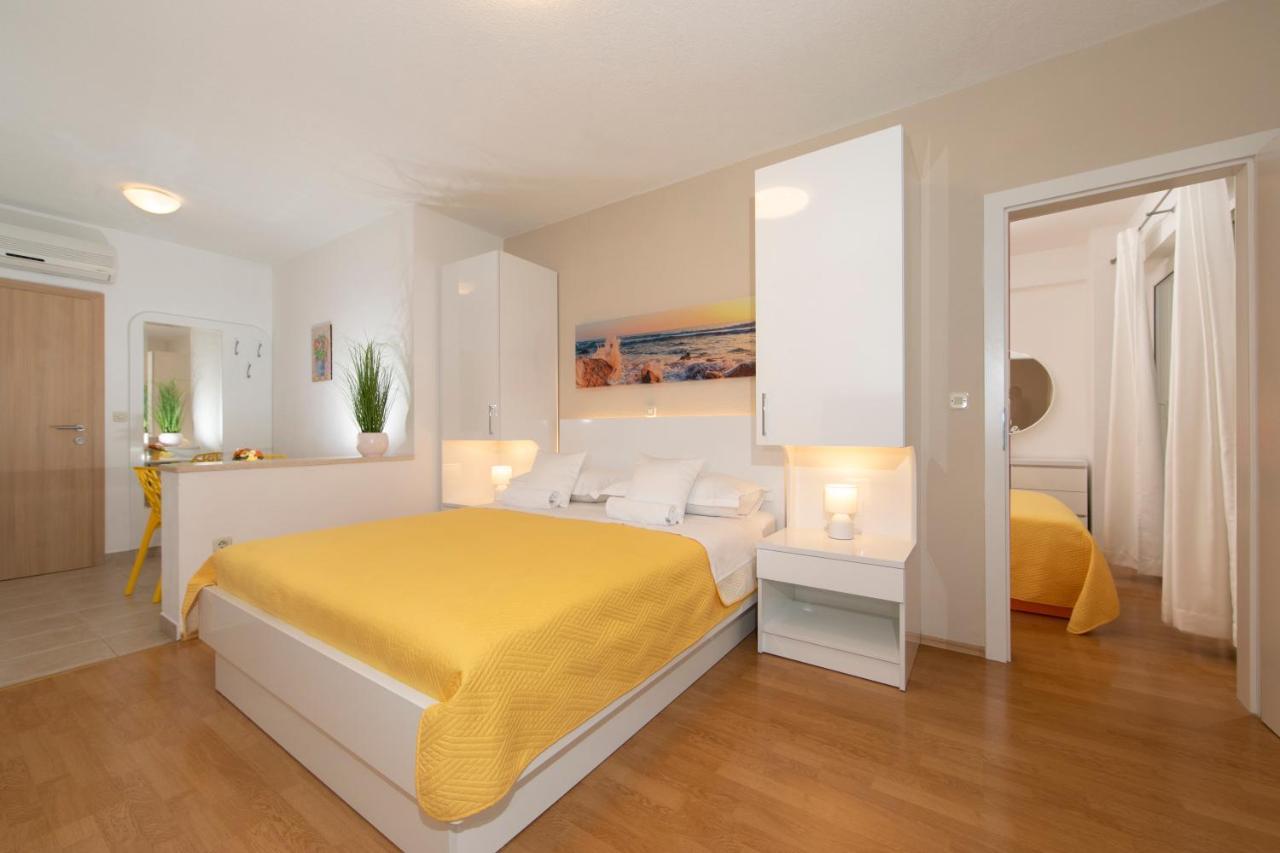 Apartments Milana 2 Tučepi Екстериор снимка