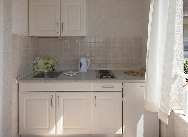 Apartments Milana 2 Tučepi Екстериор снимка