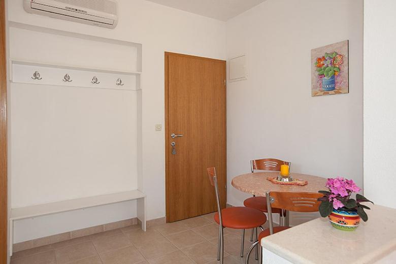 Apartments Milana 2 Tučepi Екстериор снимка